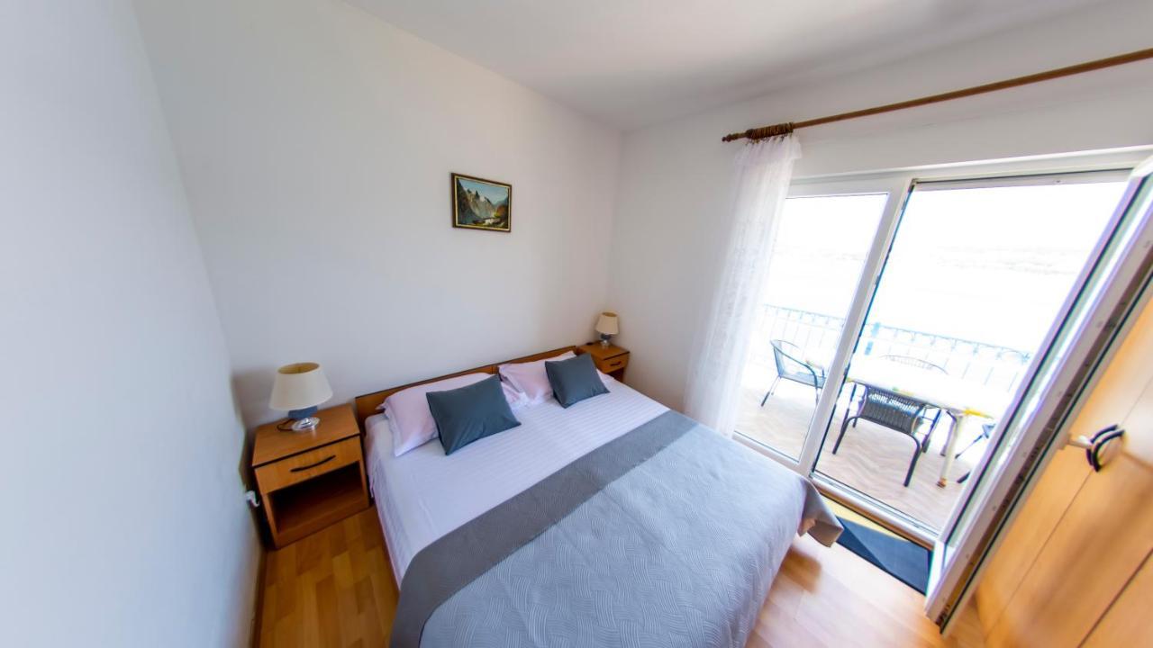 Planikovica Apartments Trogir Exterior foto